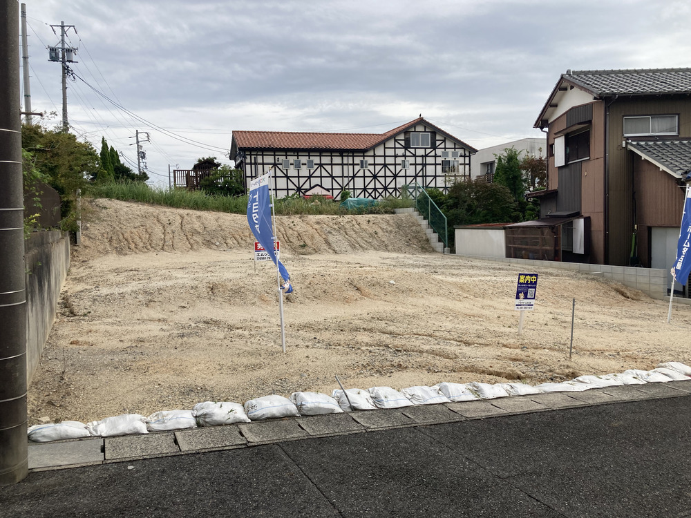 日進市南ヶ丘三丁目土地（A区画）https://system4-site-one.ssl-link.jp/land_works/uploads/property/69/67bfd653ae1e569_s.jpg