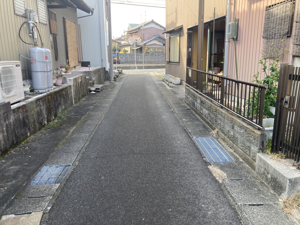 愛西市古瀬町古御堂土地https://system4-site-one.ssl-link.jp/land_works/uploads/property/70/67d25508bcf1d70_s.jpg