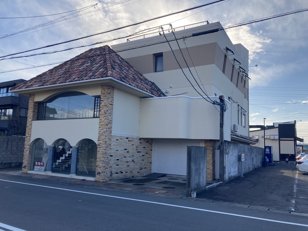 岩倉市中央町三丁目戸建https://system4-site-one.ssl-link.jp/land_works/uploads/property/71/67df78504f0d671_s.jpg