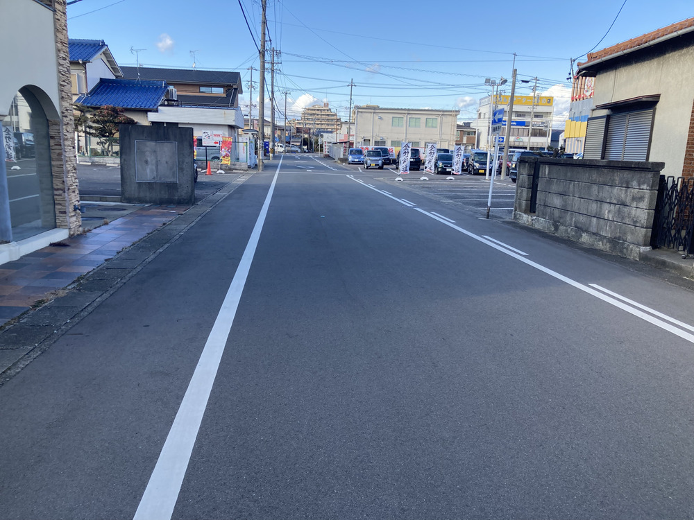 岩倉市中央町三丁目土地